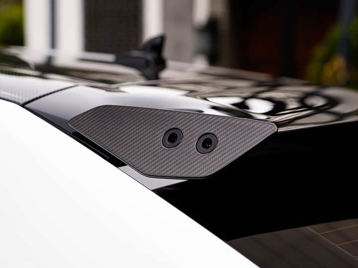 Фото 9 - Lamborghini Urus