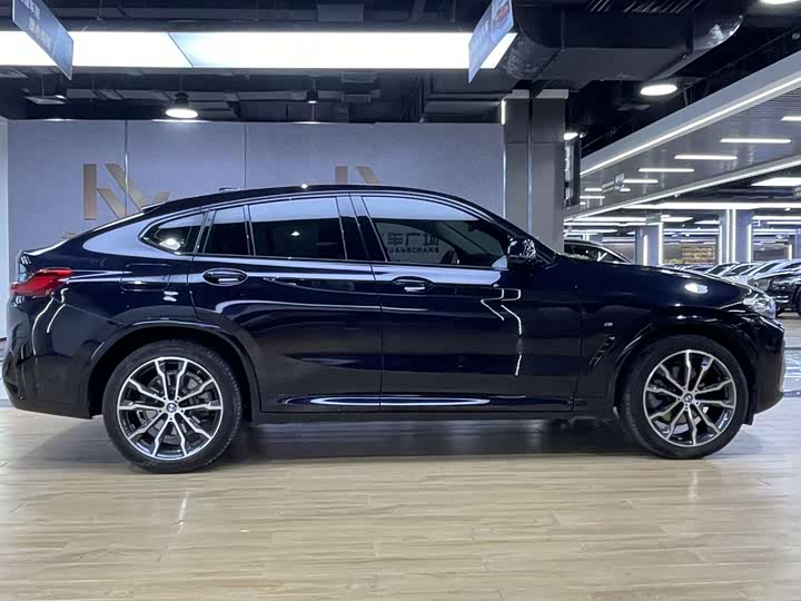 Фото 9 - BMW X4