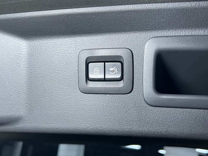 Фото 9 - Mazda CX-50