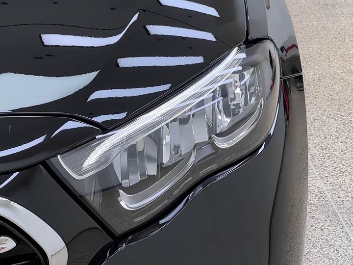 Фото 8 - Mercedes-Benz E-Class