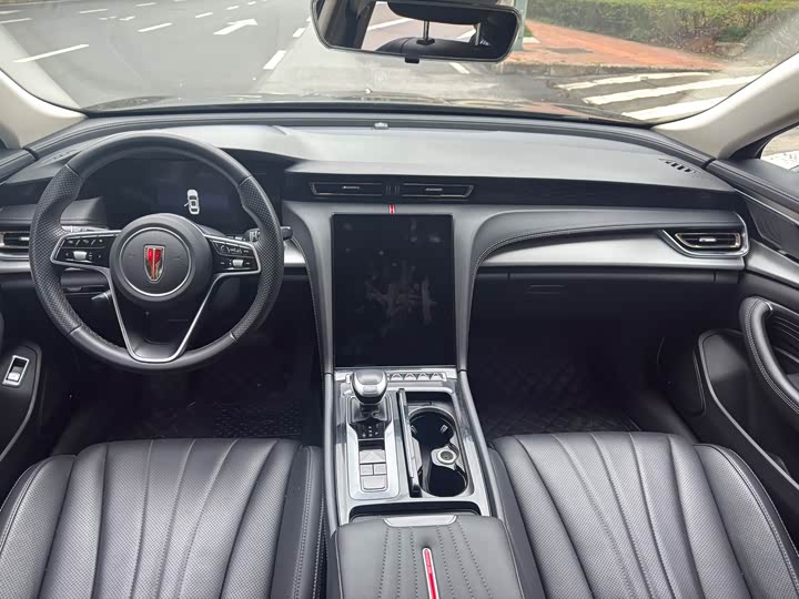 Фото 8 - Hongqi H5