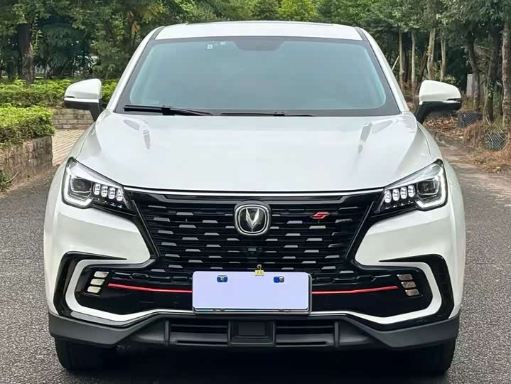 Фото 2 - Changan CS85 Coupe