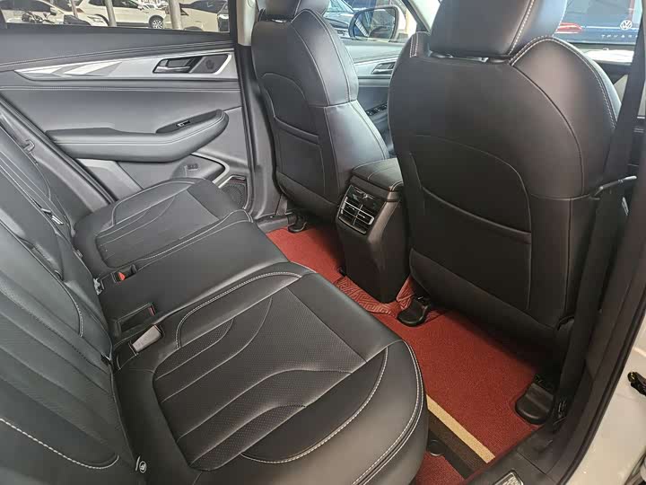 Фото 8 - Changan CS85 Coupe