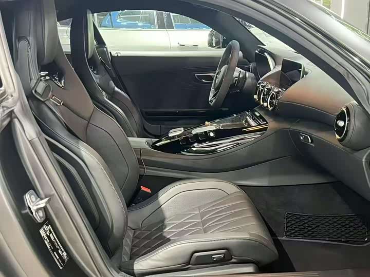 Фото 3 - Mercedes-Benz AMG GT