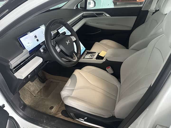 Фото 2 - XPeng P5