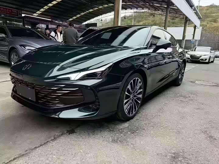 Фото 1 - MG Motor 7