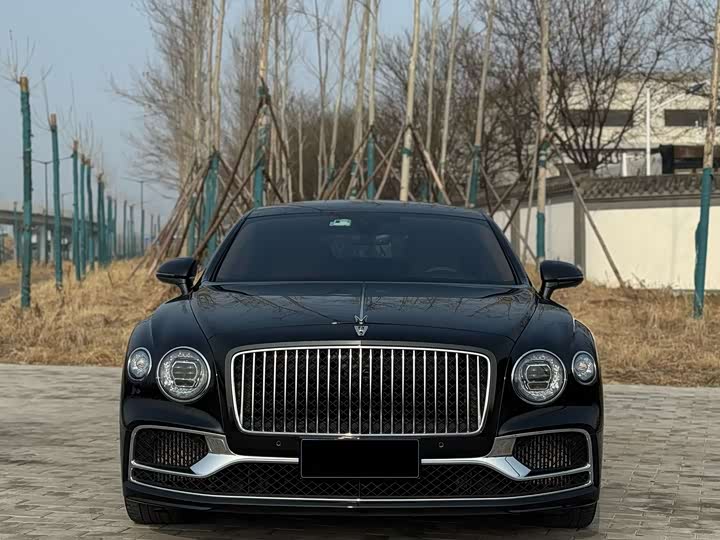 Фото 3 - Bentley Flying Spur