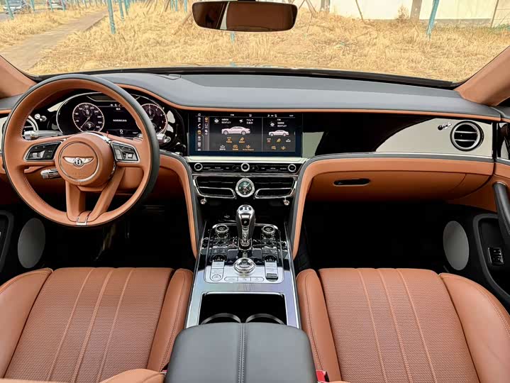 Фото 7 - Bentley Flying Spur