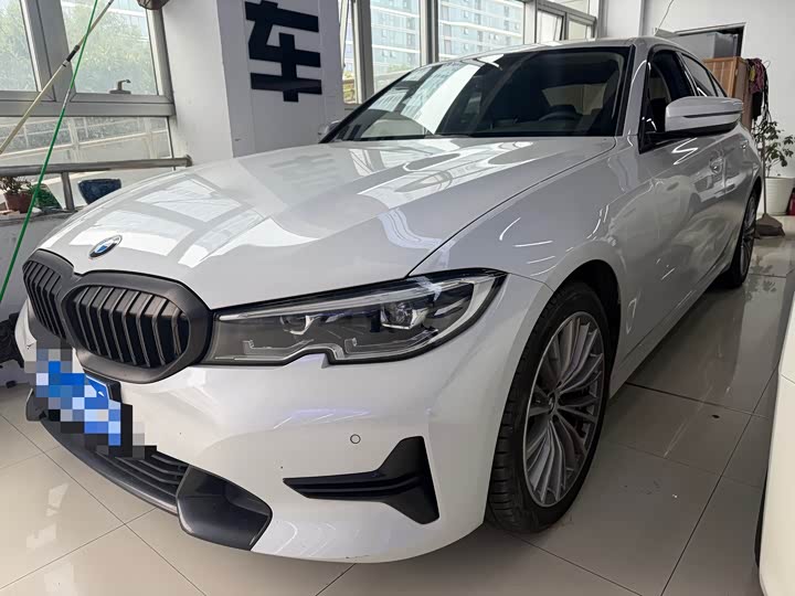 Фото 1 - BMW 3 Series