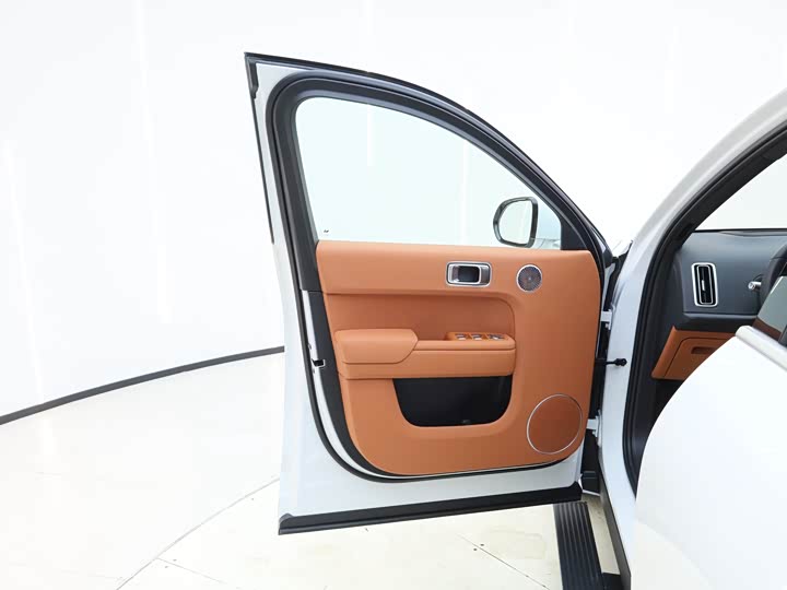 Фото 9 - LiXiang L7