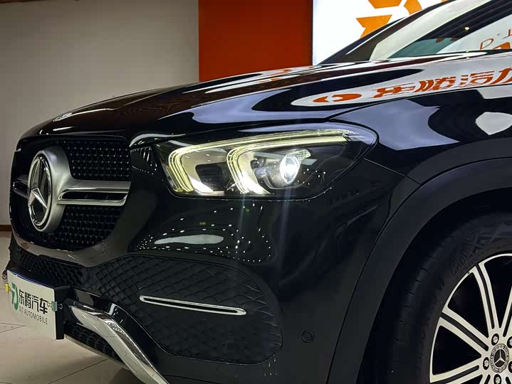 Фото 4 - Mercedes-Benz GLE-Class Coupe