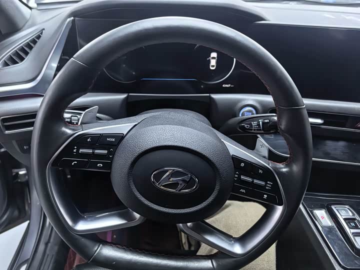 Фото 5 - Hyundai Sonata N Line