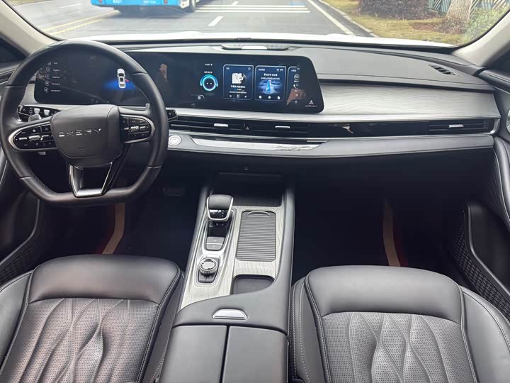 Фото 8 - Chery Arrizo 8