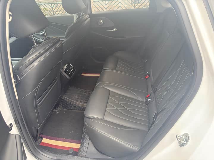 Фото 9 - Chery Arrizo 8