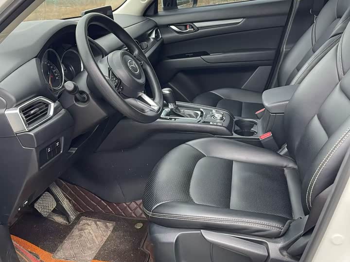 Фото 4 - Mazda CX-5