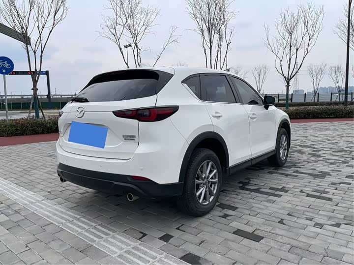 Фото 7 - Mazda CX-5