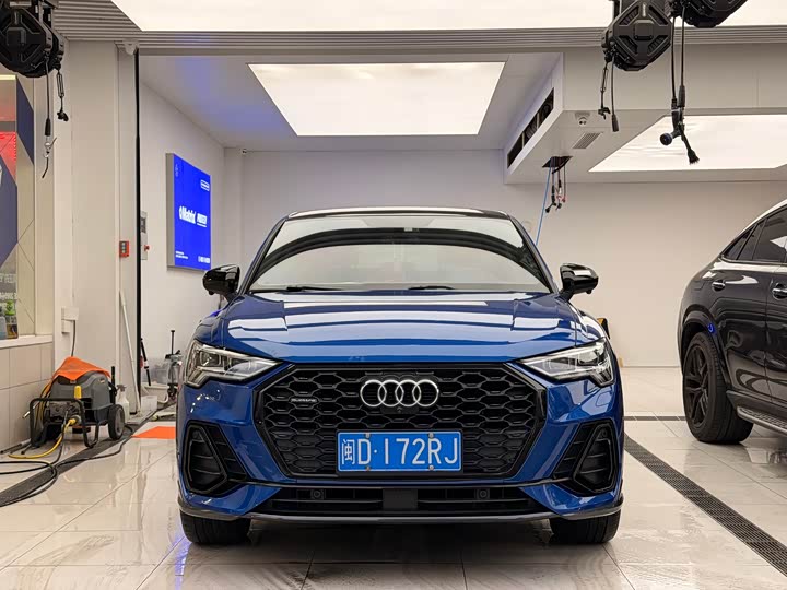 Фото 2 - Audi Q3 Sportback