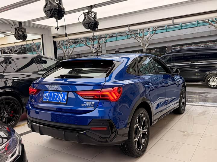 Фото 4 - Audi Q3 Sportback