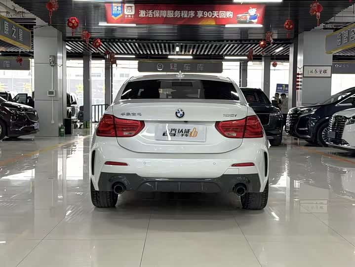 Фото 3 - BMW 1 Series