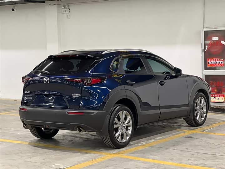 Photo 5 - Mazda CX-30