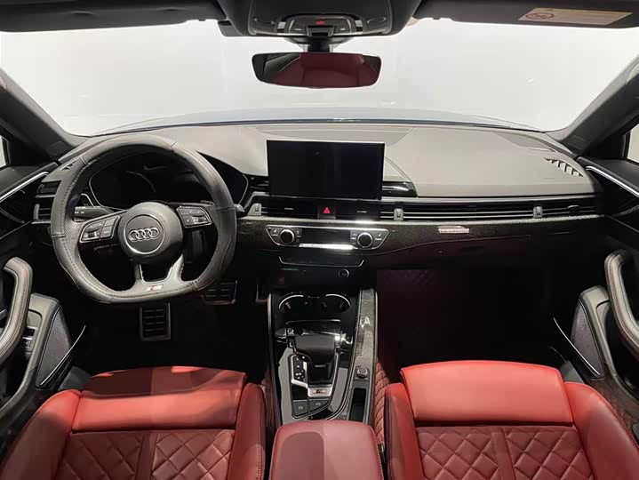 Фото 7 - Audi S4