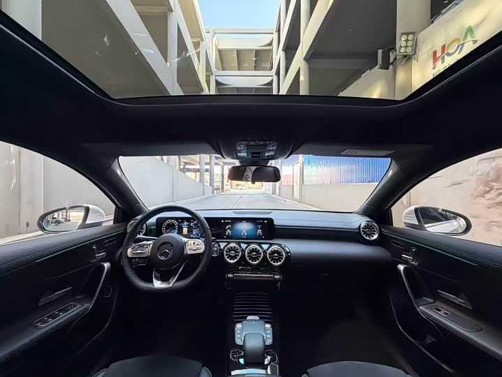 Фото 9 - Mercedes-Benz A-Class