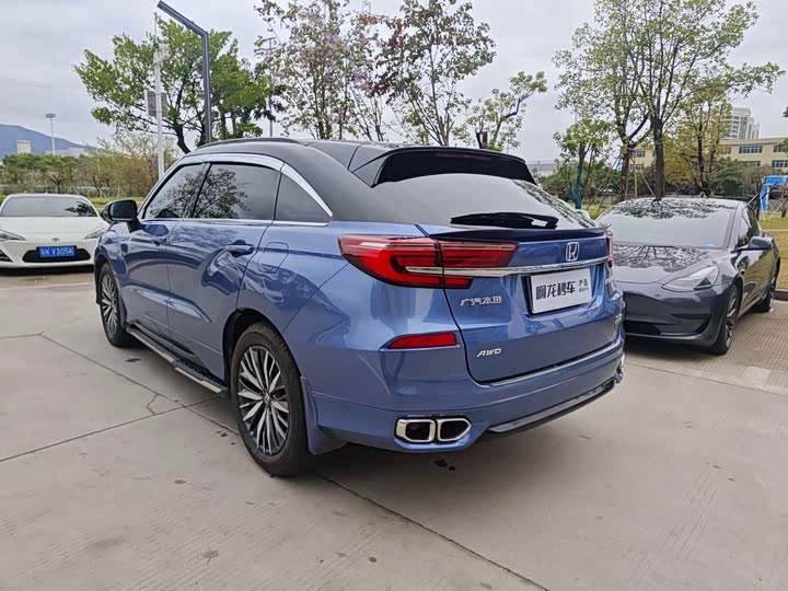 Photo 6 - Honda Avancier