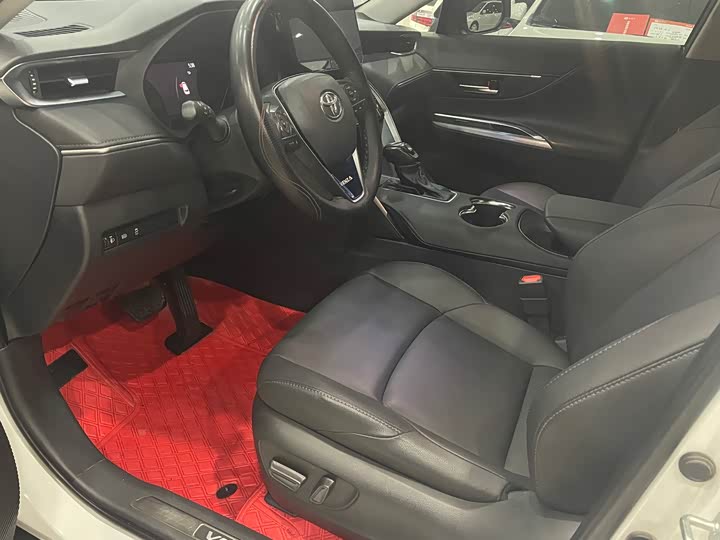 Фото 7 - Toyota Venza