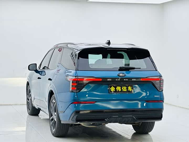 Фото 5 - Ford Edge