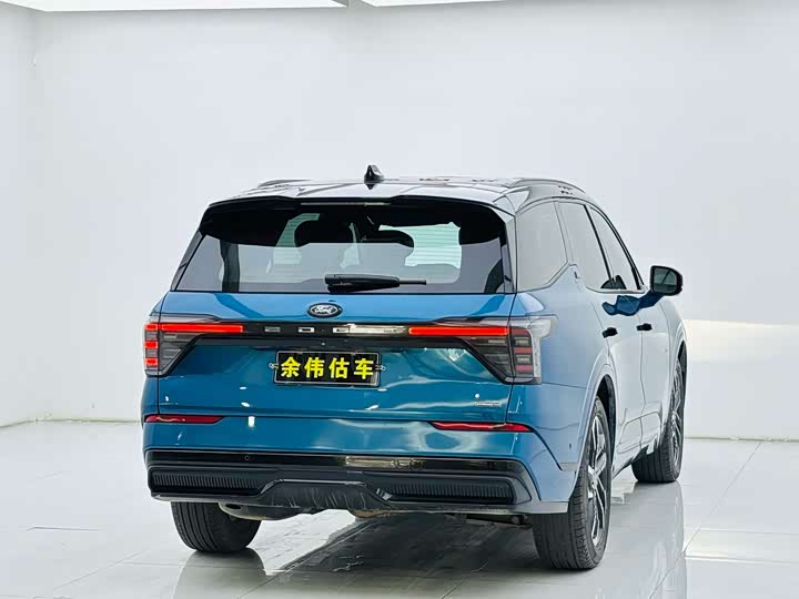 Фото 7 - Ford Edge