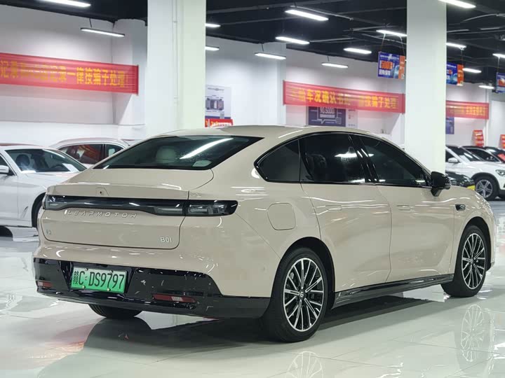 Фото 4 - Leapmotor B01