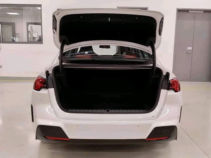 Фото 6 - BMW 2 Series