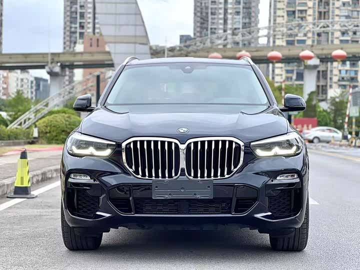 Фото 2 - BMW X5
