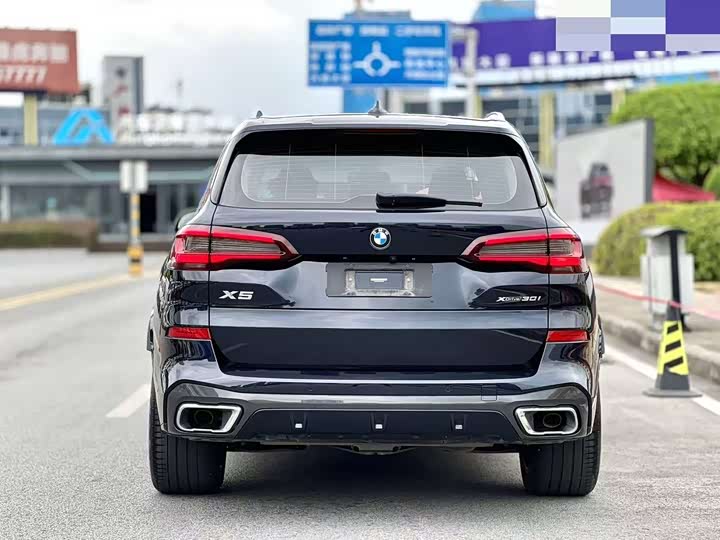 Фото 5 - BMW X5