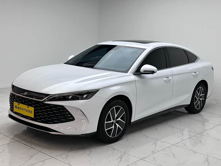 Фото 1 - BYD Qin L