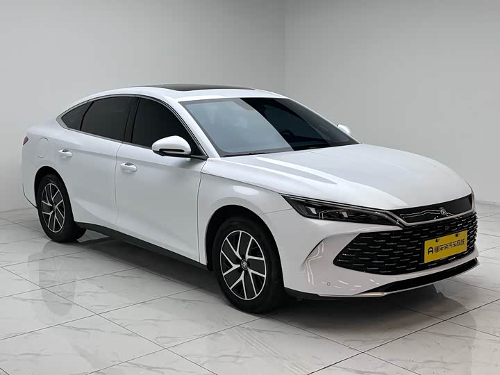 Фото 3 - BYD Qin L