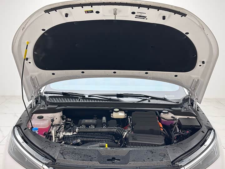 Фото 6 - BYD Qin L