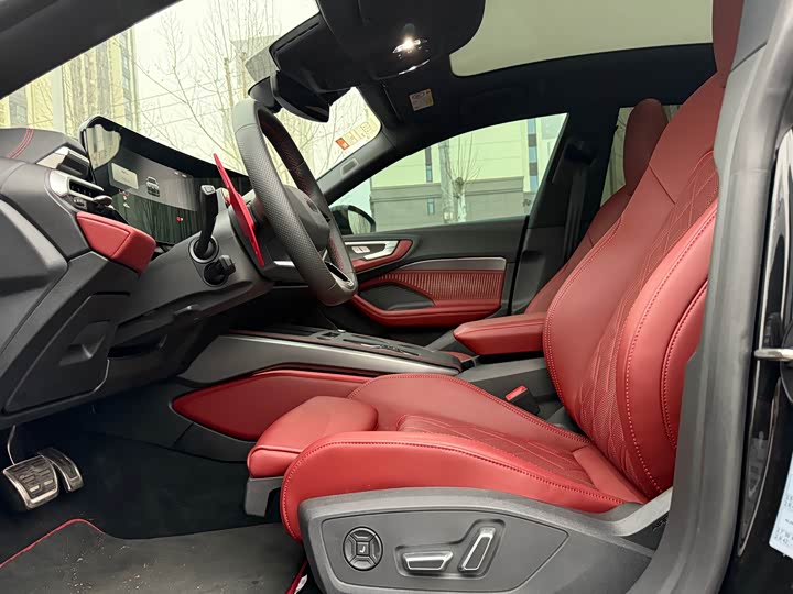 Фото 4 - Audi A5L Sportback