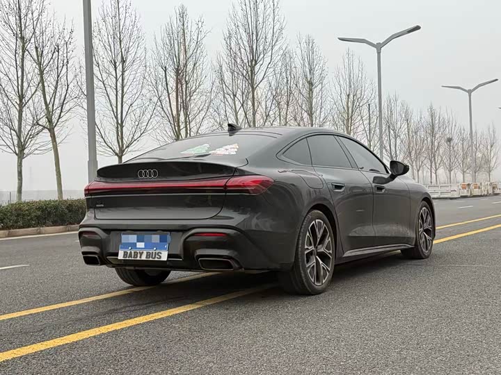 Фото 9 - Audi A5L Sportback