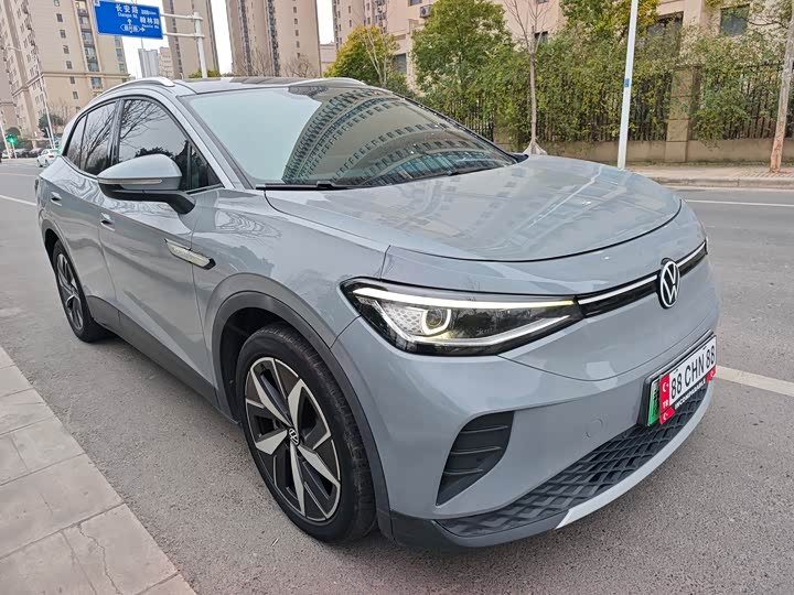 Фото 1 - Volkswagen ID.4 Crozz