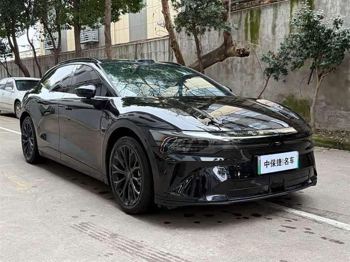 Фото 2 - Zeekr 007 GT