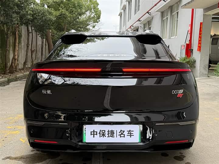Фото 7 - Zeekr 007 GT