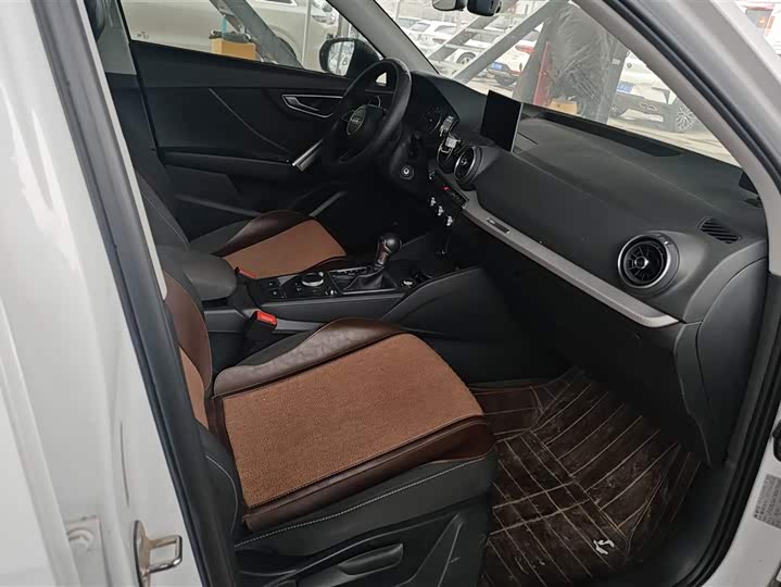 Фото 8 - Audi Q2L