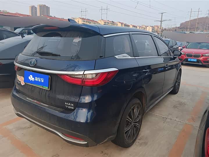 Фото 3 - BYD Song Max Hybrid