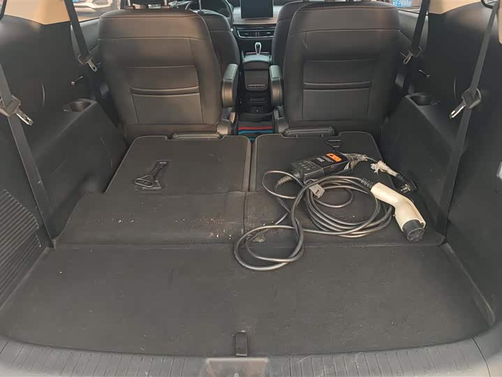 Фото 4 - BYD Song Max Hybrid