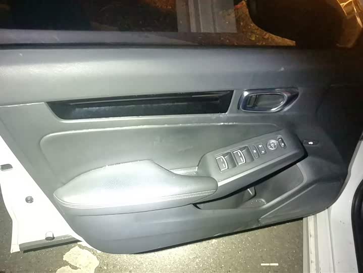 Фото 7 - Honda Civic