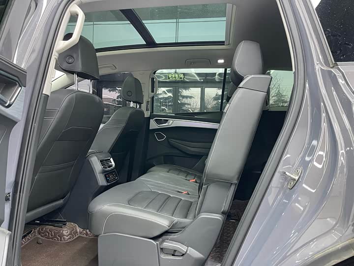 Фото 4 - Volkswagen Talagon