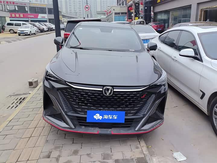 Фото 2 - Changan X5 Plus