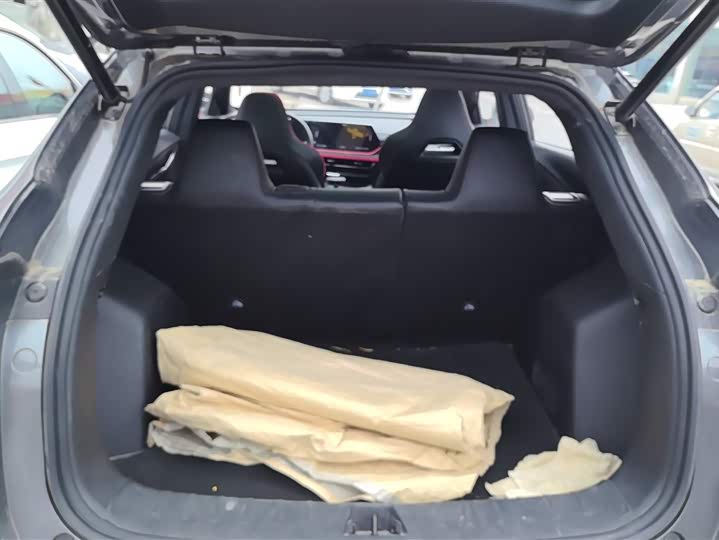 Фото 4 - Changan X5 Plus