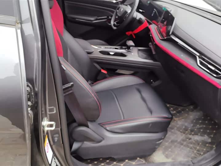 Фото 8 - Changan X5 Plus